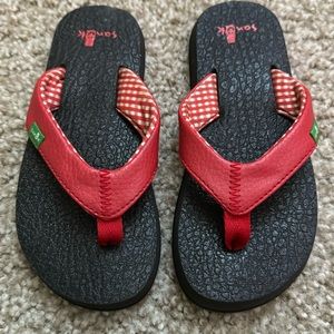 Sanuk flip flops